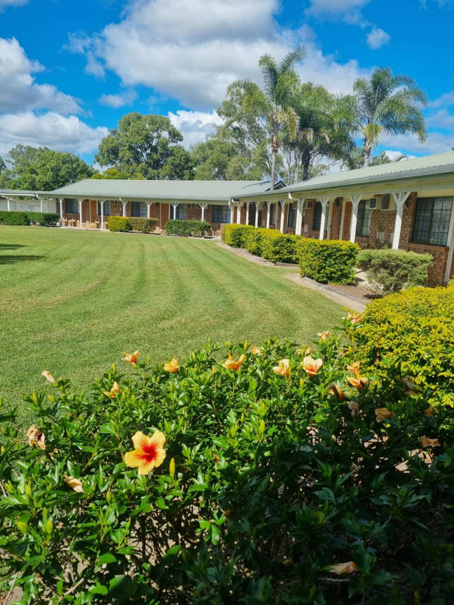 Koorawatha Homestead Motel Bororen Exterior photo
